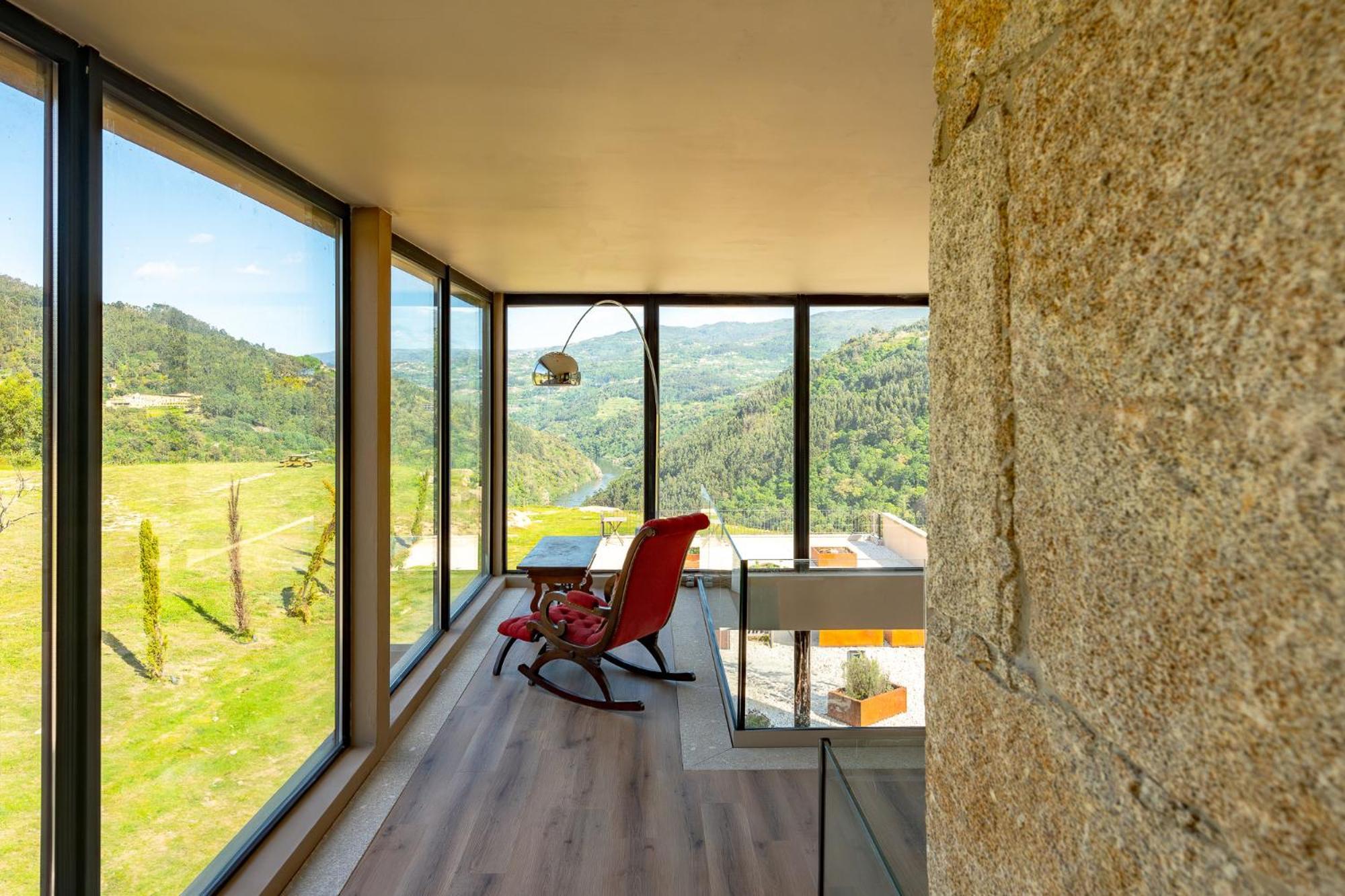 Quinta De Cabanas Douro Country House Penha Longa Екстериор снимка