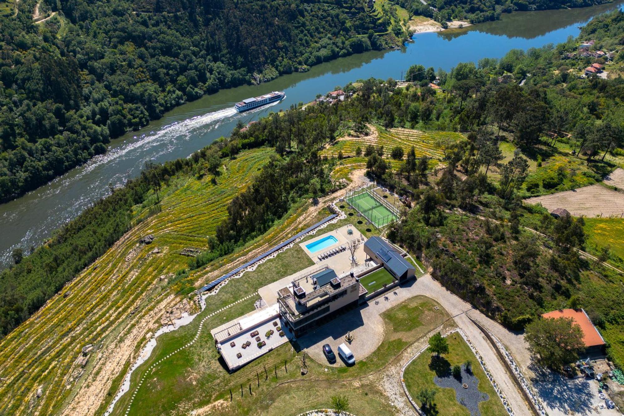 Quinta De Cabanas Douro Country House Penha Longa Екстериор снимка