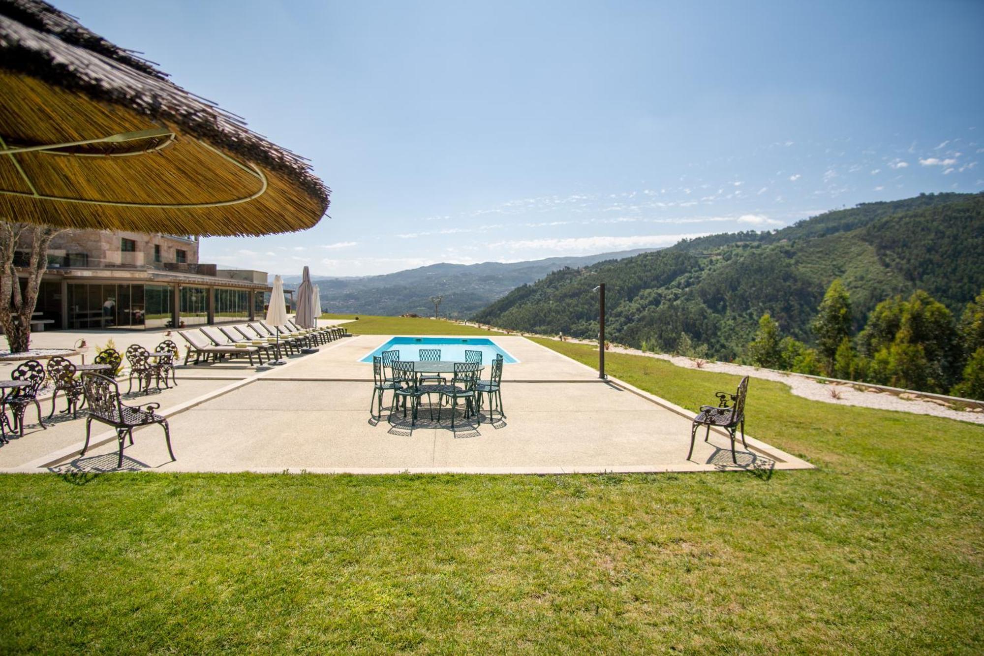 Quinta De Cabanas Douro Country House Penha Longa Екстериор снимка